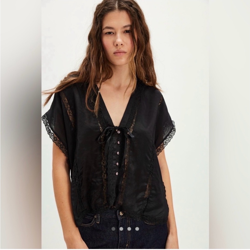 Free People Black Lace-Trim Short Sleeve Tie-Front Tee